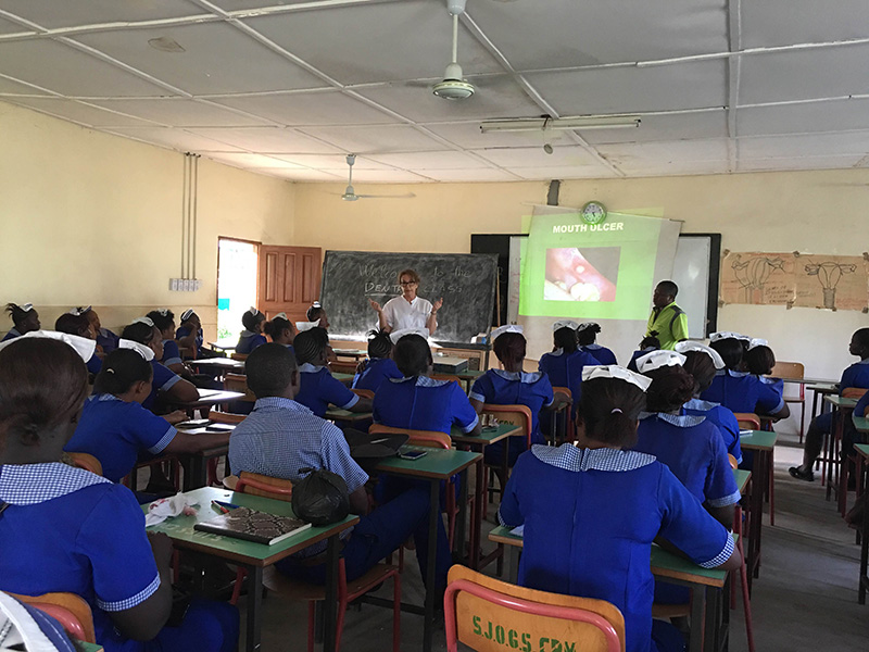 Programa de salud bucodental. Escuela de enfermería.