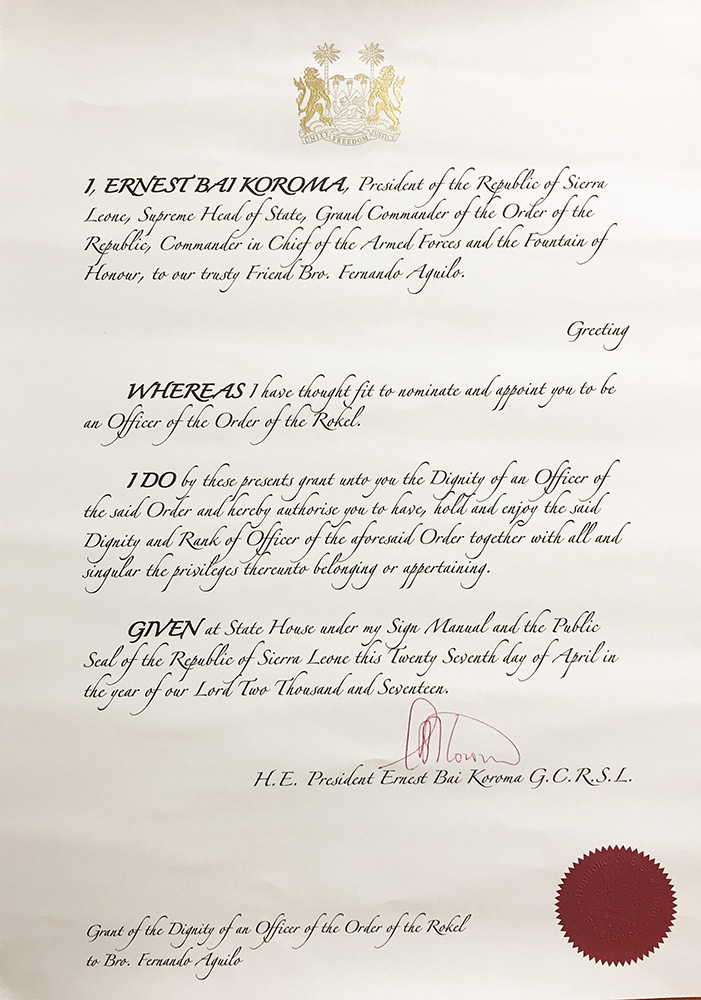 Diploma acreditando el nombramiento