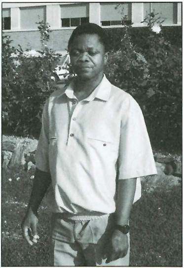 John Abu Kargbo visita España